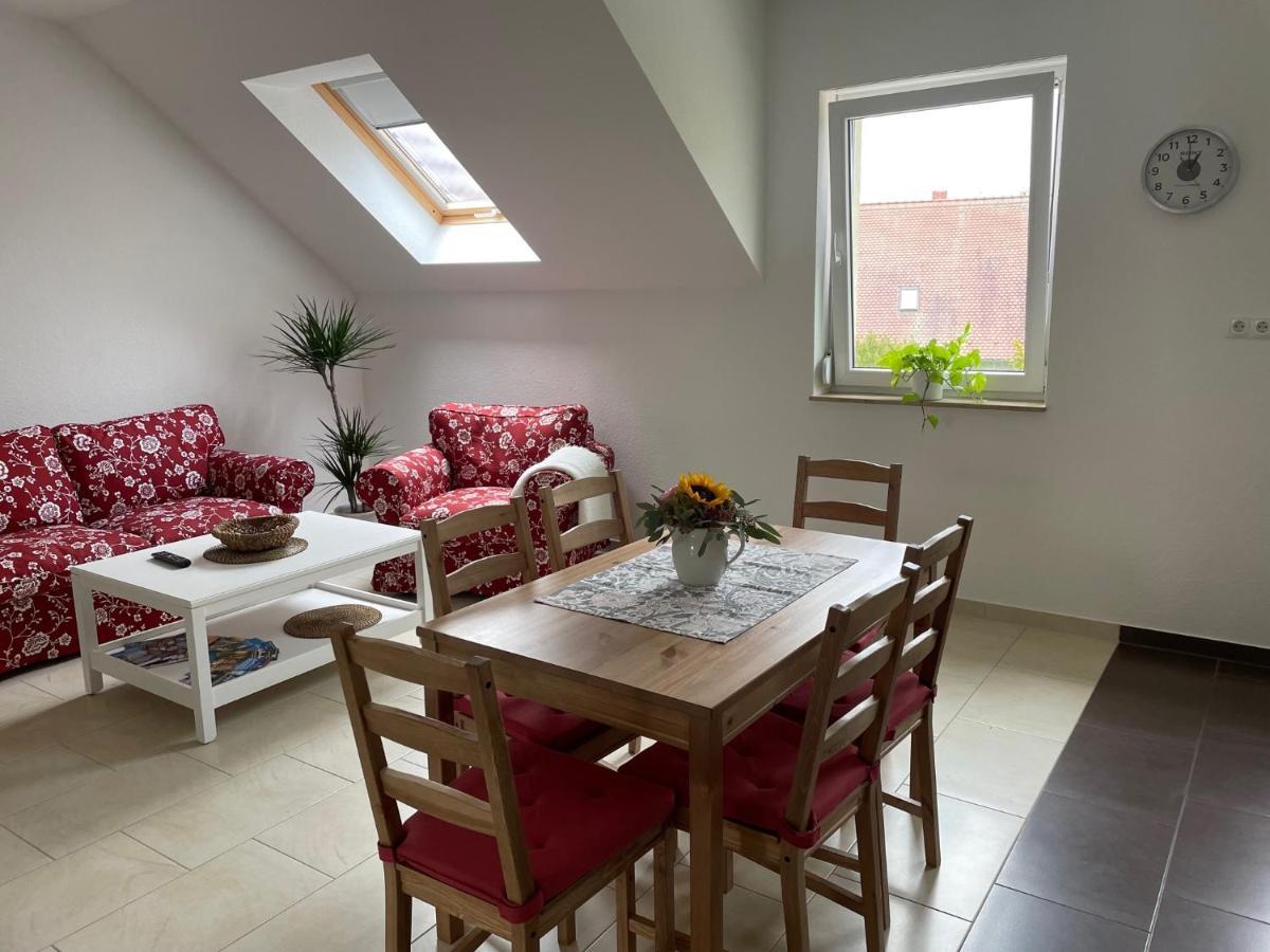 Gemuetliche Ferienwohnung Mit Kamin Stadtilm Bagian luar foto
